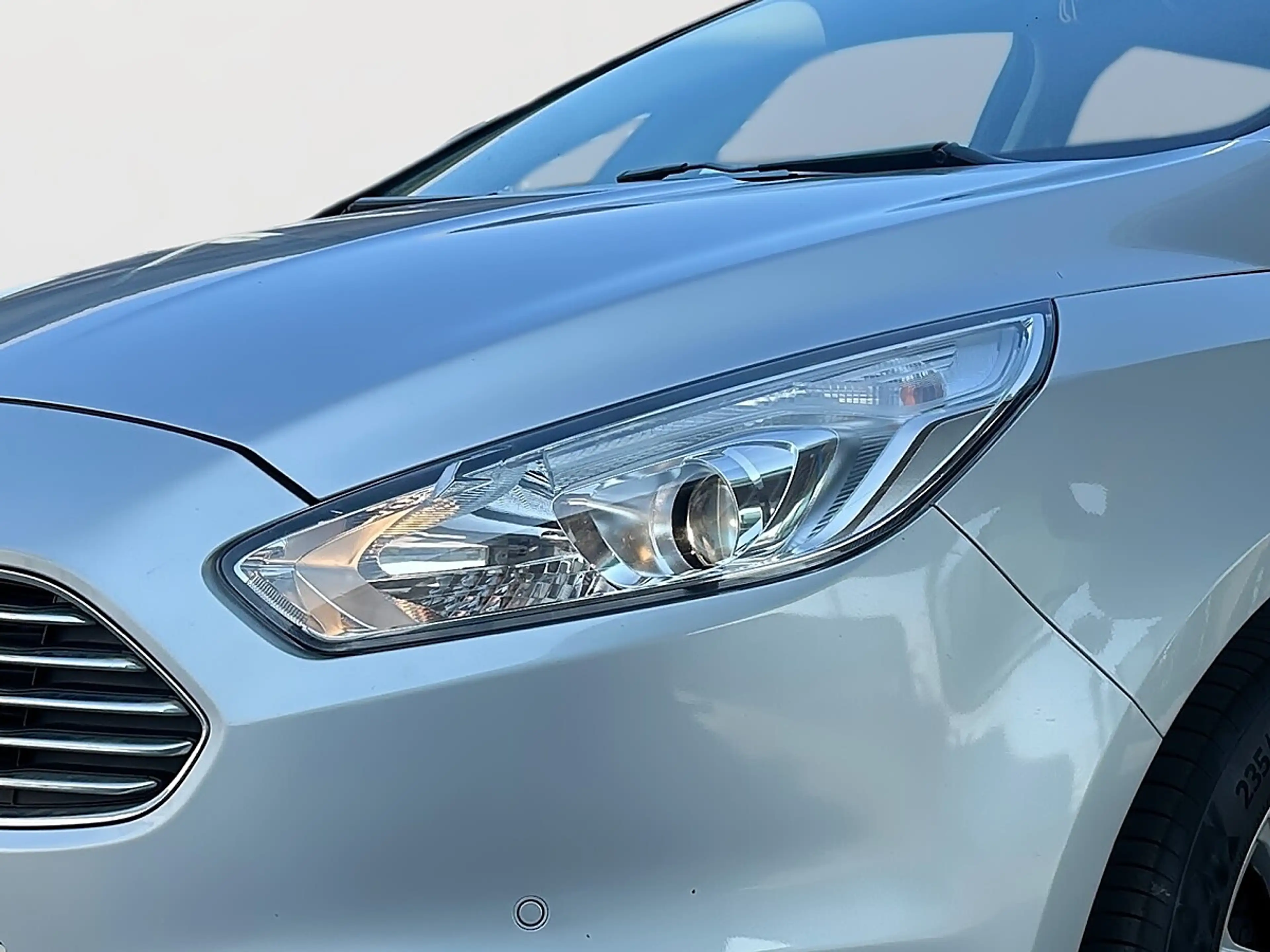 Ford Galaxy 2,0 TDCi Trend Start/Stop — photo 9