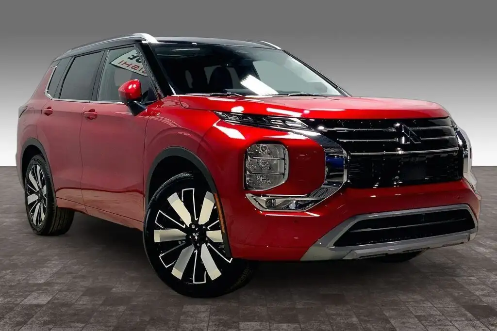 Mitsubishi Outlander 2026 photo 3