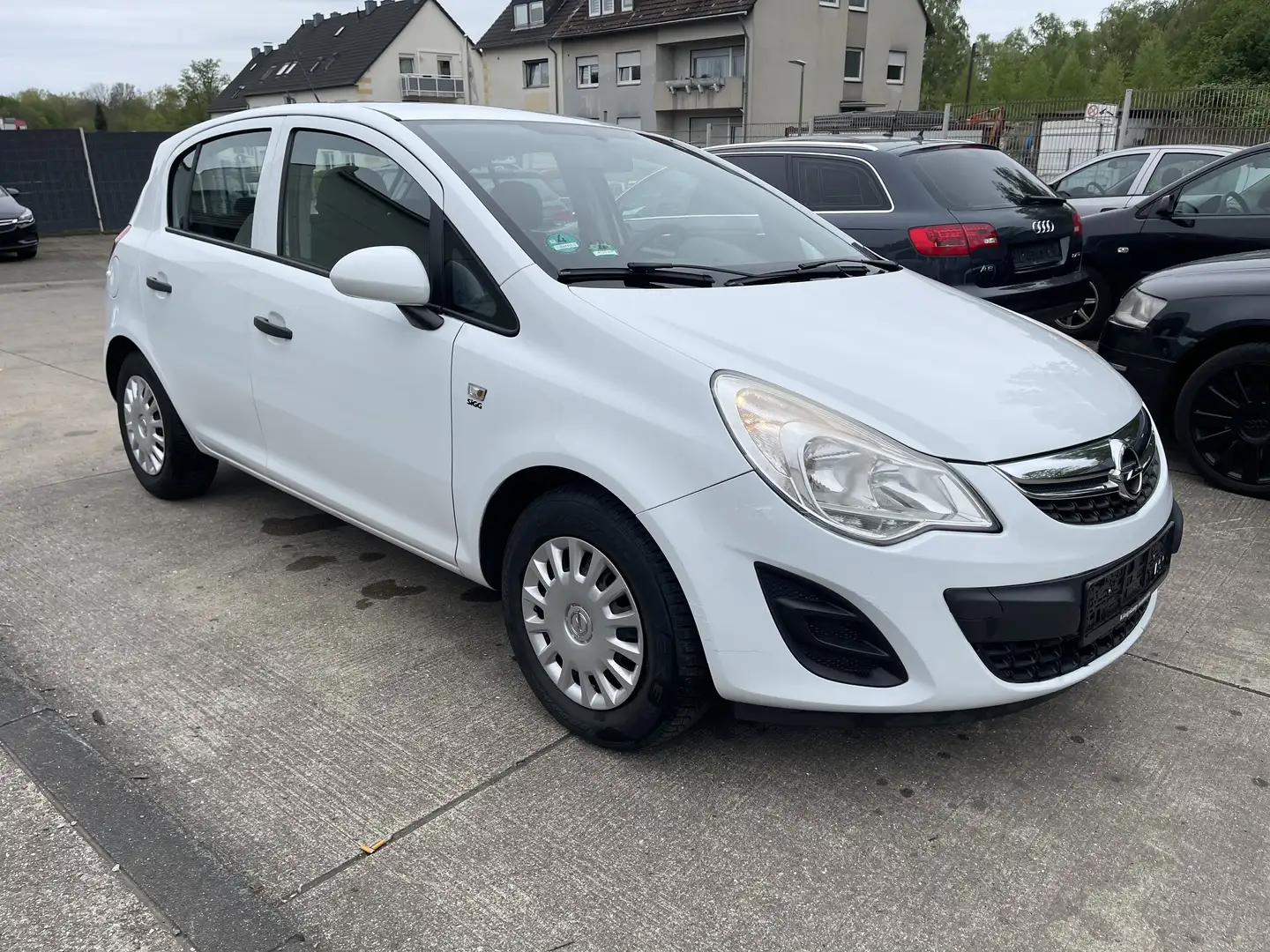 Opel Corsa Selection 1.2 51kW Tüv01.26 Scheckheft Klima Weiß - 1