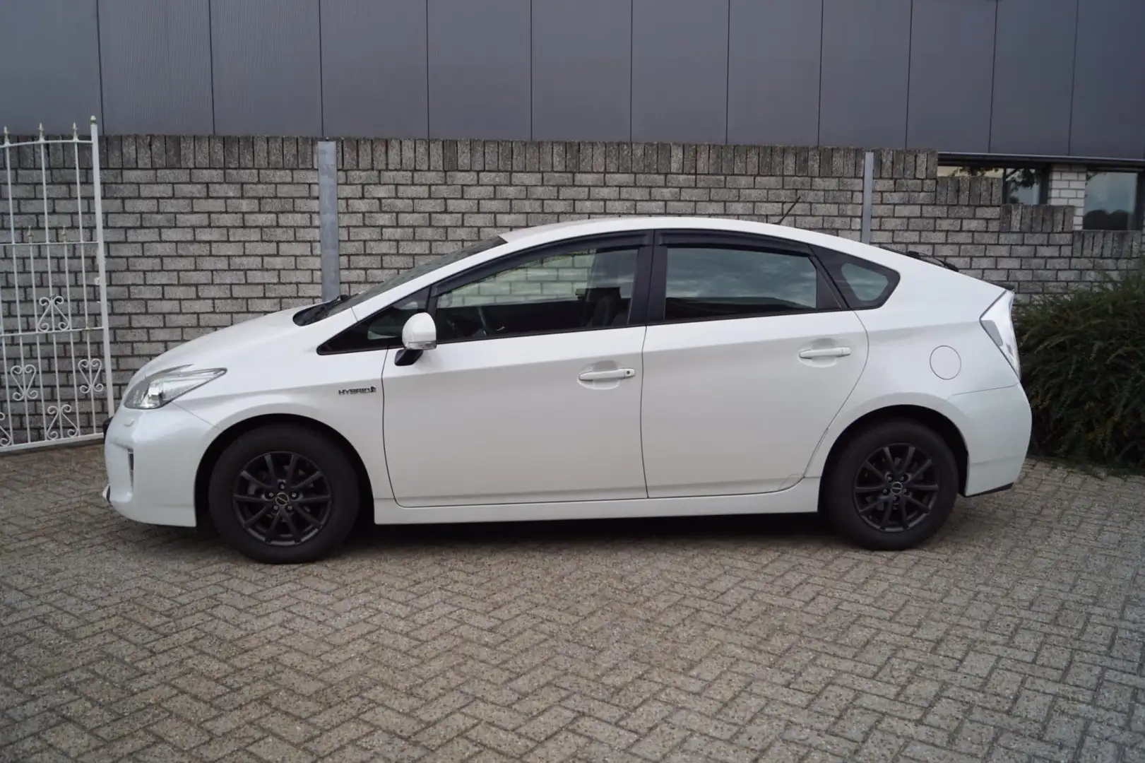 Toyota Prius 1.8 Comfort Hybride Navi Head-Up Clima Cruise Came Bianco - 2