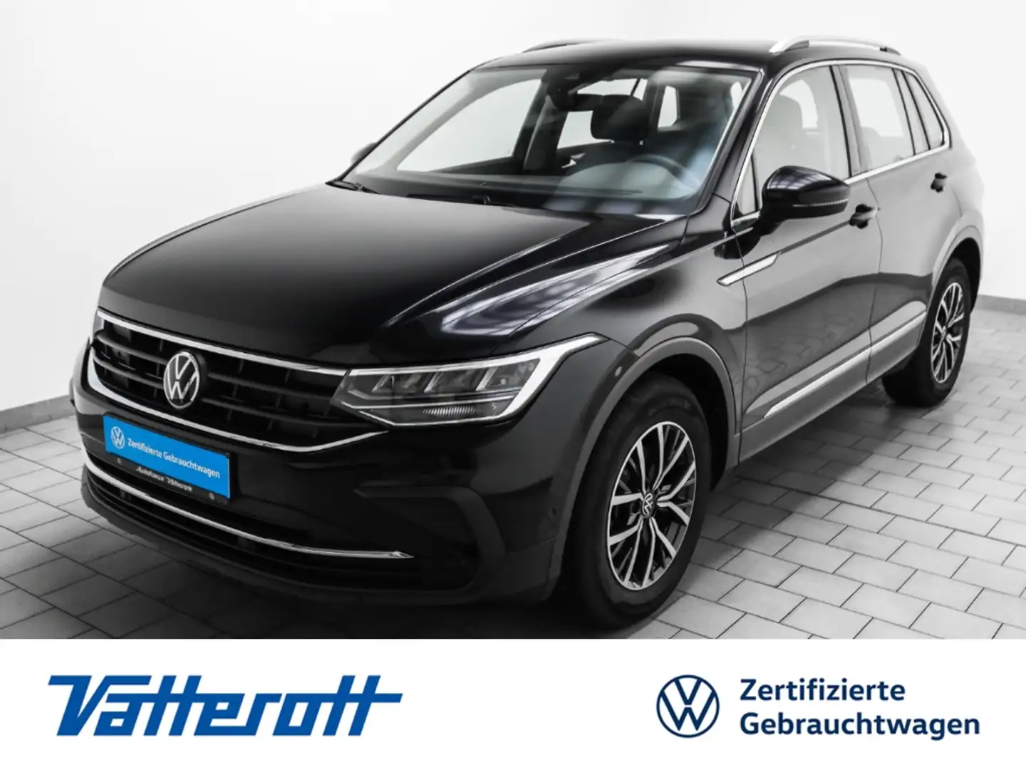 Volkswagen Tiguan 2.0 TDI LIFE AHK Kamera ACC Zwart - 1