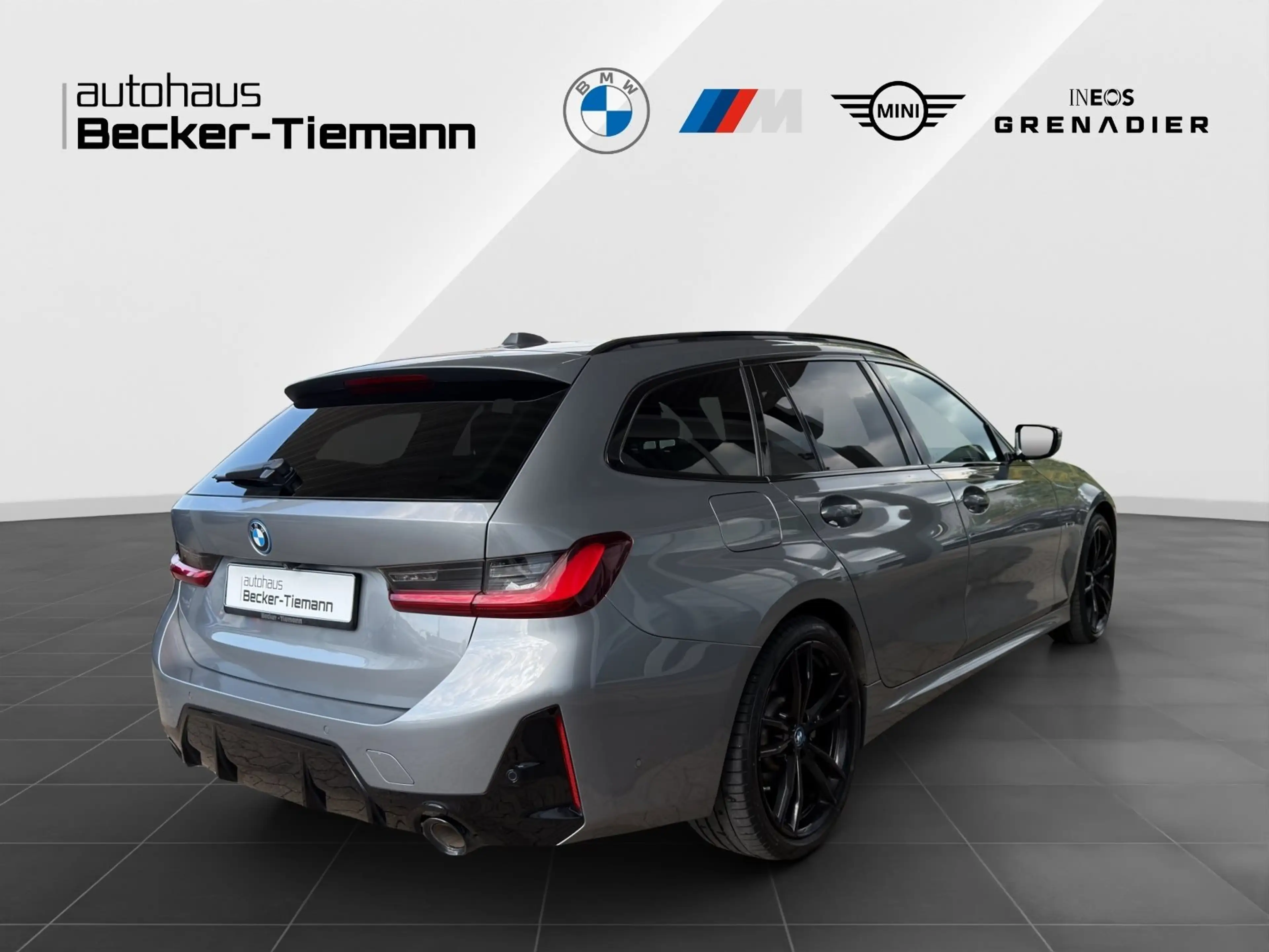 BMW 320 e Tour| AppleCarPlay| HiFi| AHK| M-Paket| Kamera| — photo 6