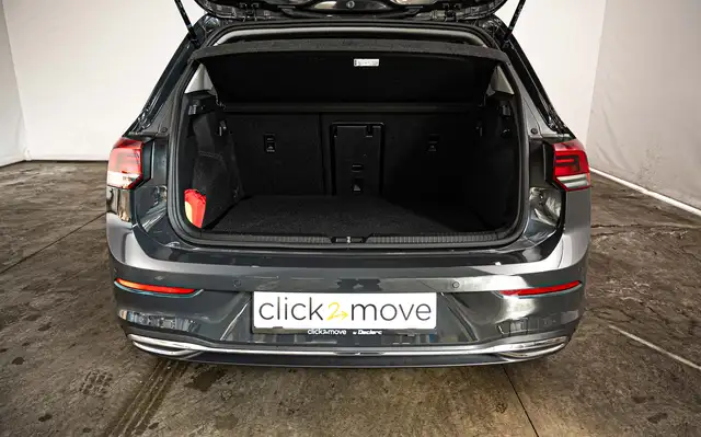 Volkswagen Golf view 6