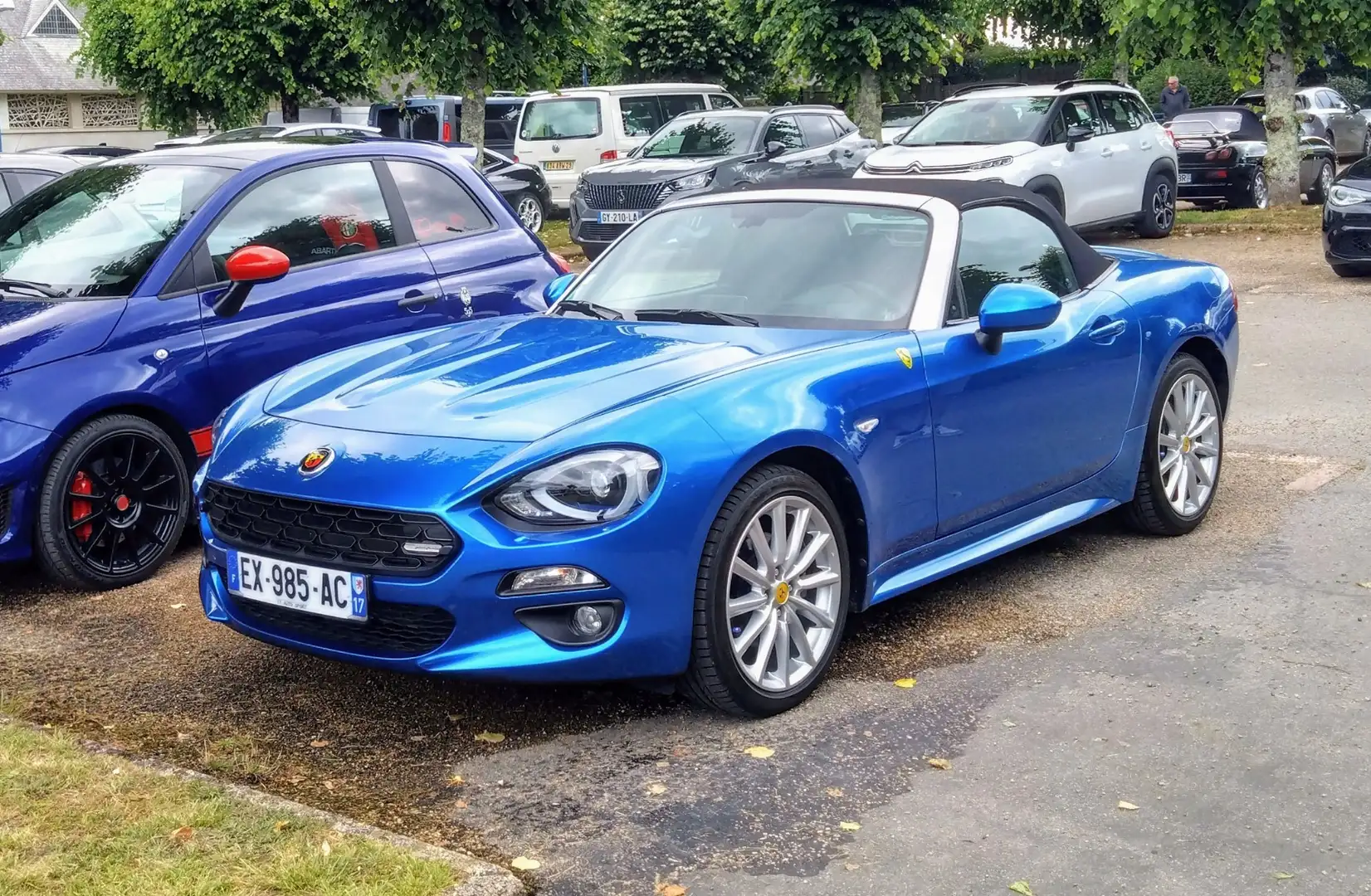 Fiat 124 Spider 1.4 MultiAir 140 ch Lusso Plus - 1