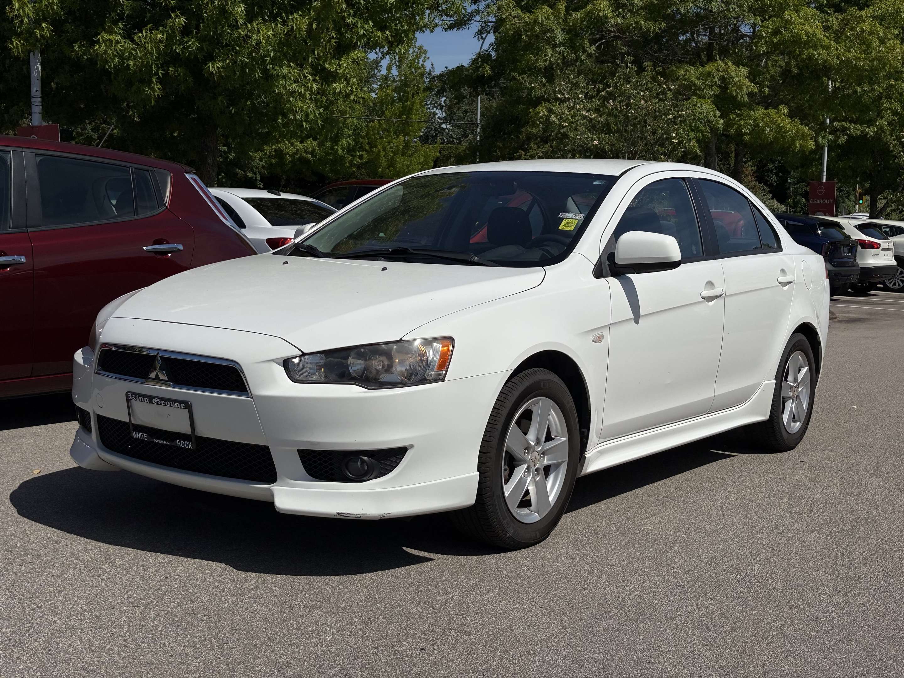 White 2009 Mitsubishi Lancer Sedan Automatic