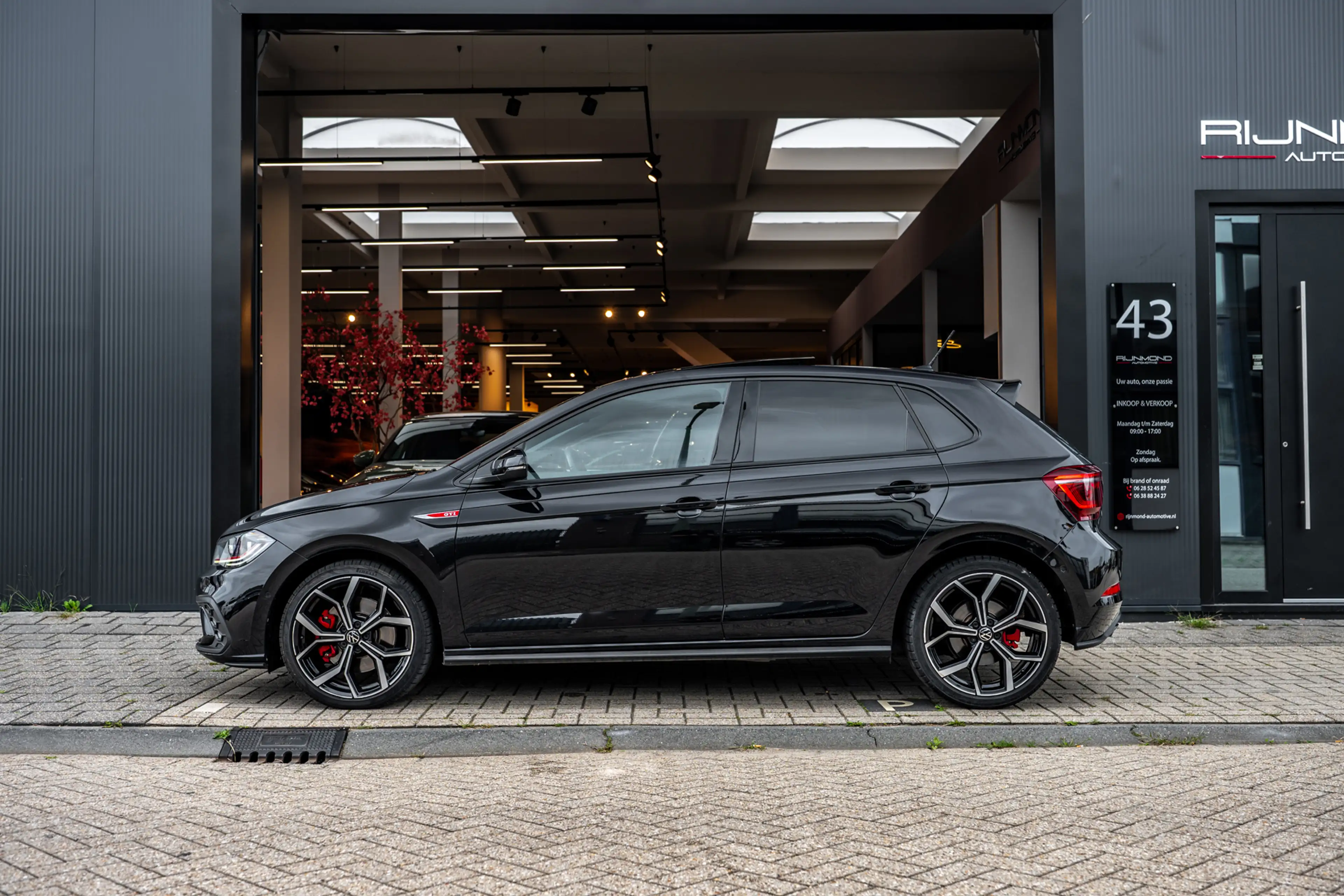 Volkswagen Polo GTI 2.0 TSI GTI|Pano|Carplay|Navi|Dealer Onderhouden — photo 2