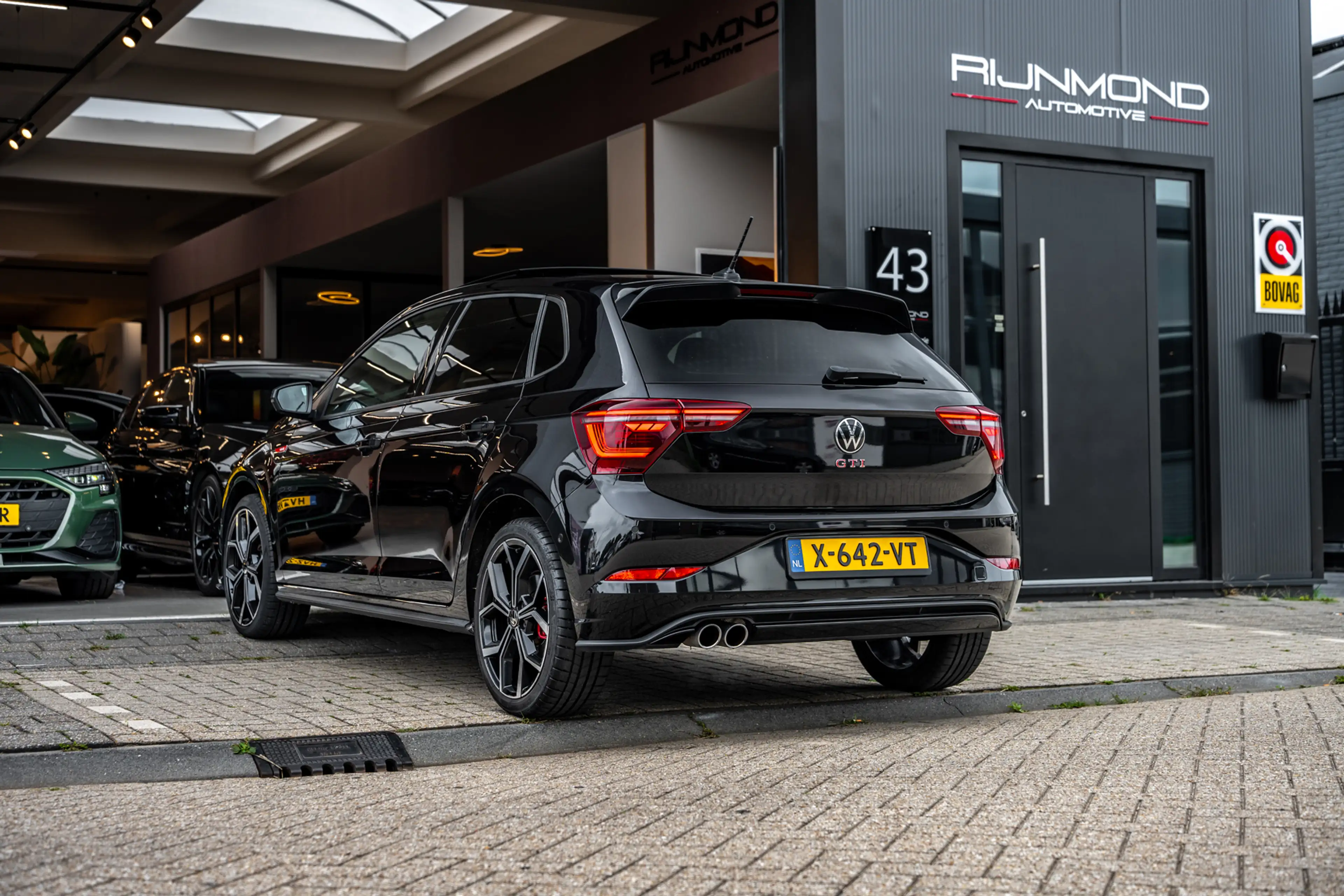 Volkswagen Polo GTI 2.0 TSI GTI|Pano|Carplay|Navi|Dealer Onderhouden — photo 3