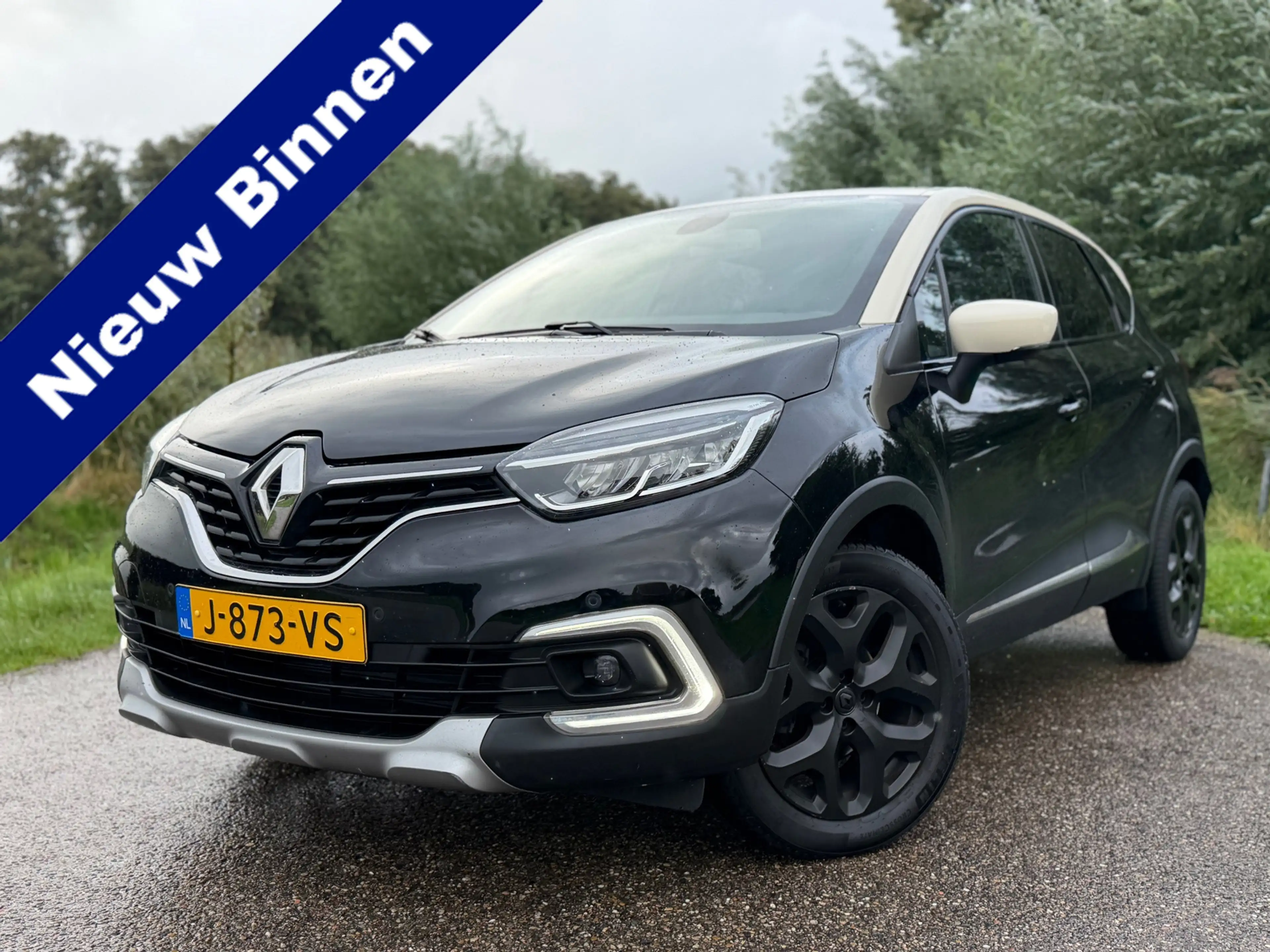 Renault Captur 1.2 TCe Bose / Navigatie / Camera / Cruise Control