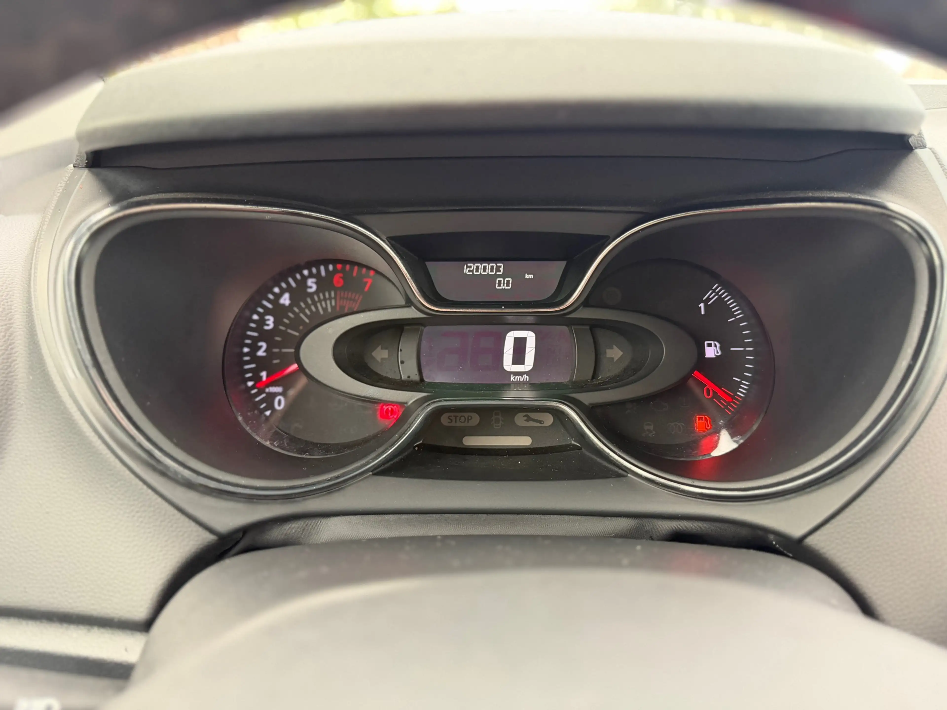 Renault Captur 1.2 TCe Bose / Navigatie / Camera / Cruise Control — photo 10