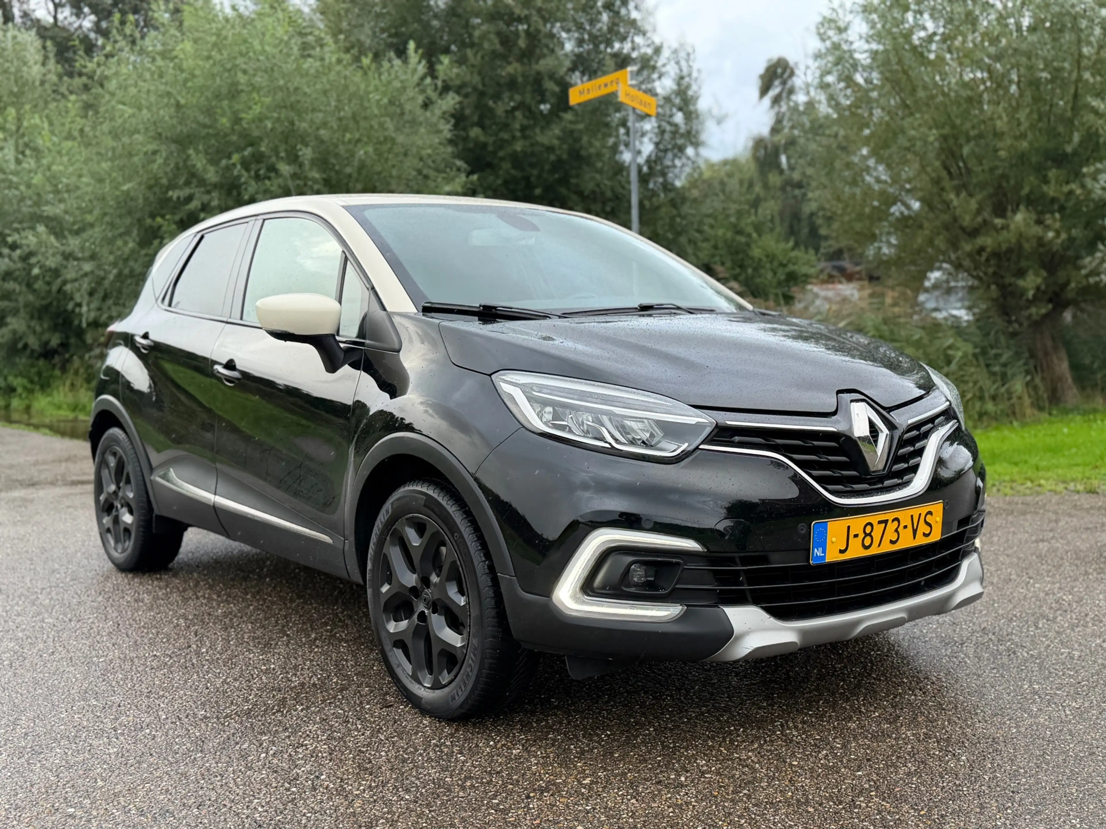 Renault Captur 1.2 TCe Bose / Navigatie / Camera / Cruise Control — photo 5