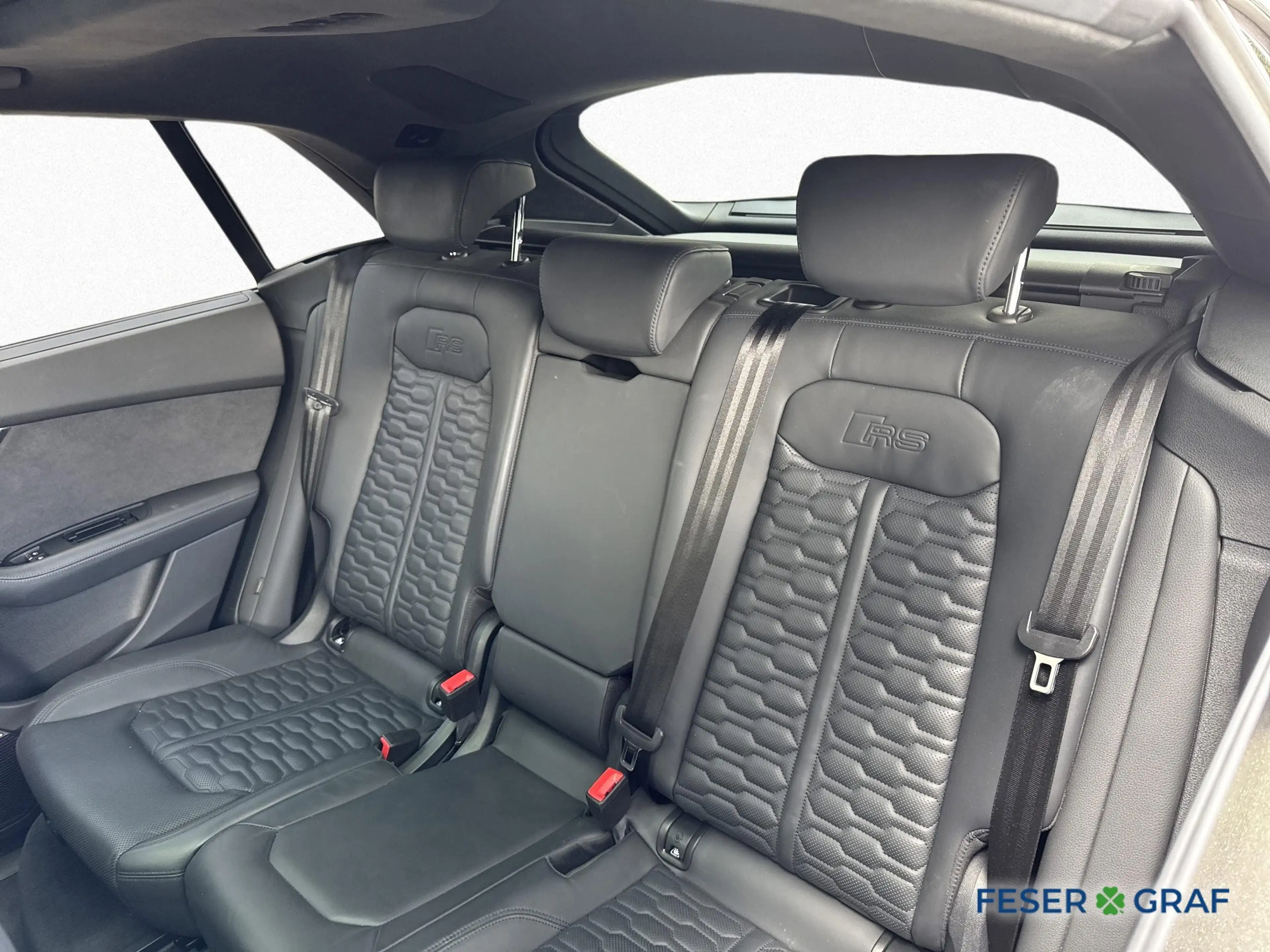Audi RS Q8 TFSI quattro KERAMIK AHK 305km/h B&O HuD — photo 13