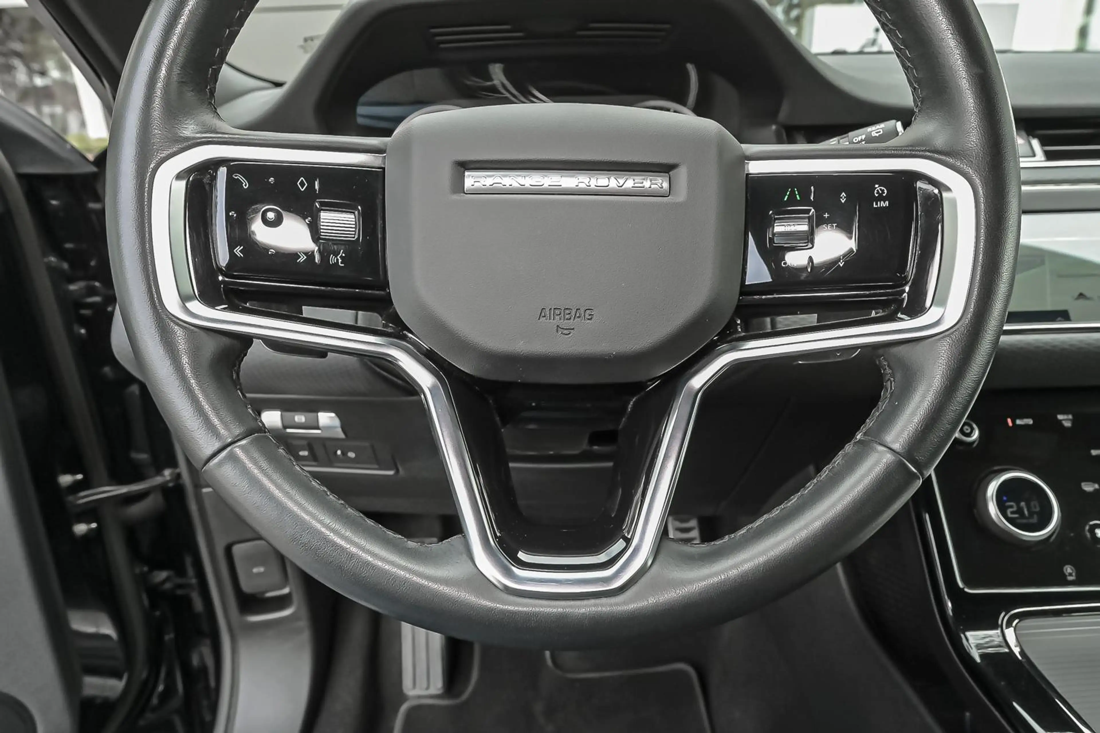 Land Rover Range Rover Evoque P160 R-Dynamic S — photo 14