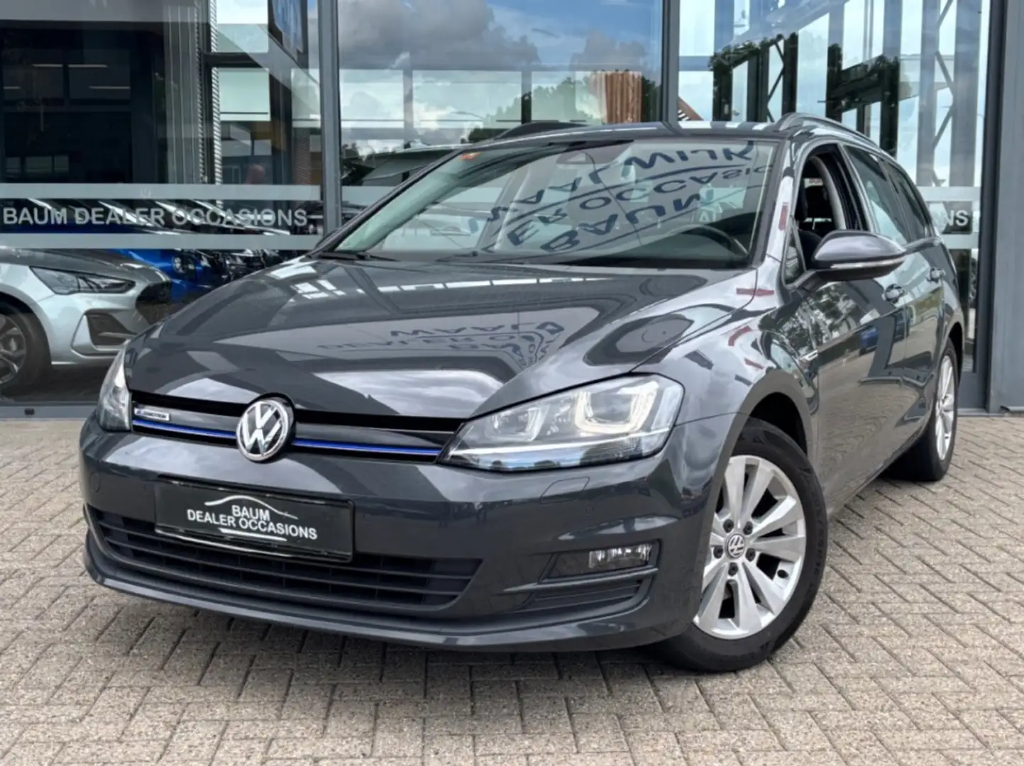Volkswagen Golf Variant 1.0 TSI BNS ED. CONNECTED NAVI LMV PDC-CAMERA Grijs - 1