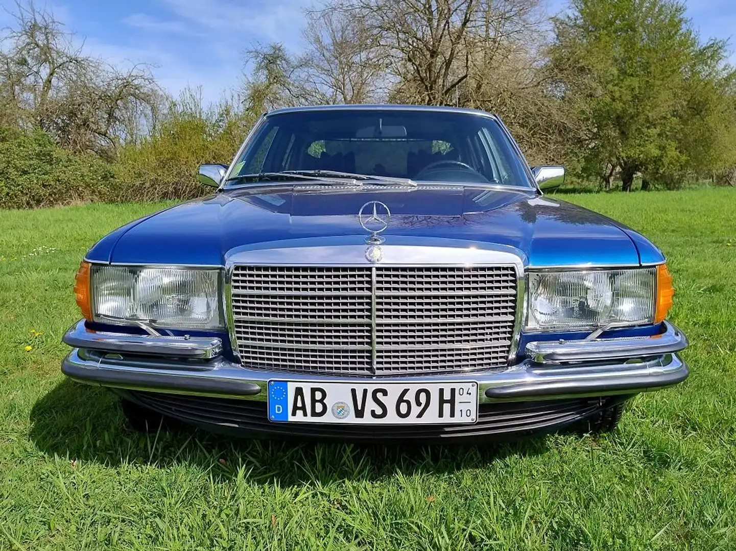 Mercedes-Benz 450 450 SEL 6.9 Blau - 1