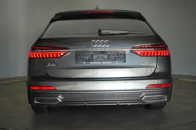 Audi A6 view 6