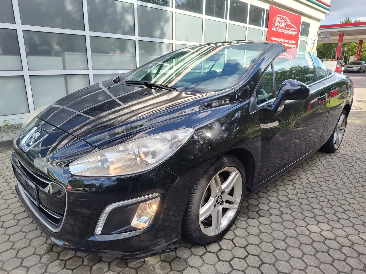 Peugeot 308 308 CC Active Plus Schwarz - 1