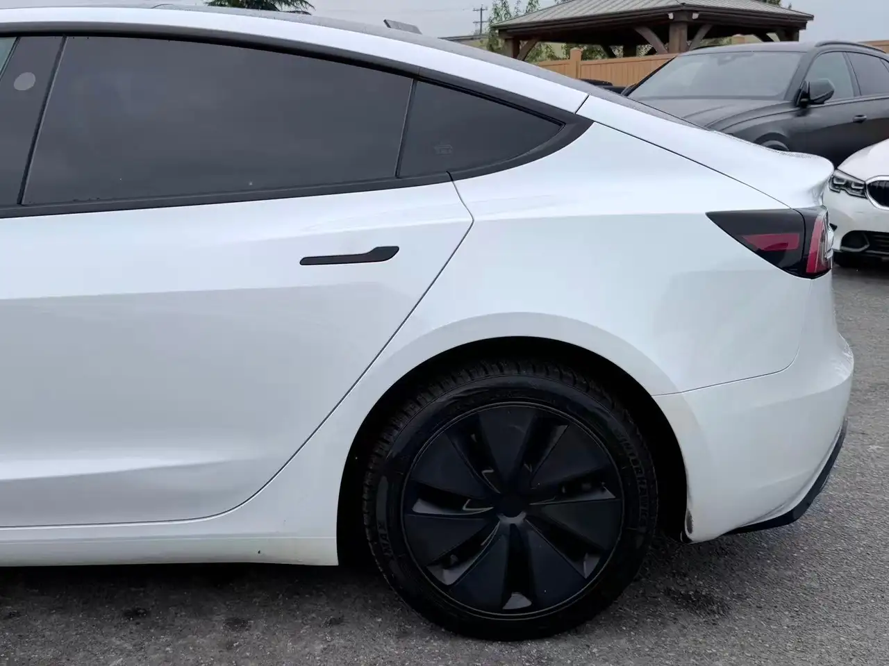 Tesla Model 3 photo Tesla Model 3