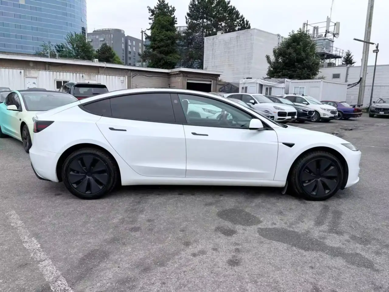 Tesla Model 3 photo Tesla Model 3