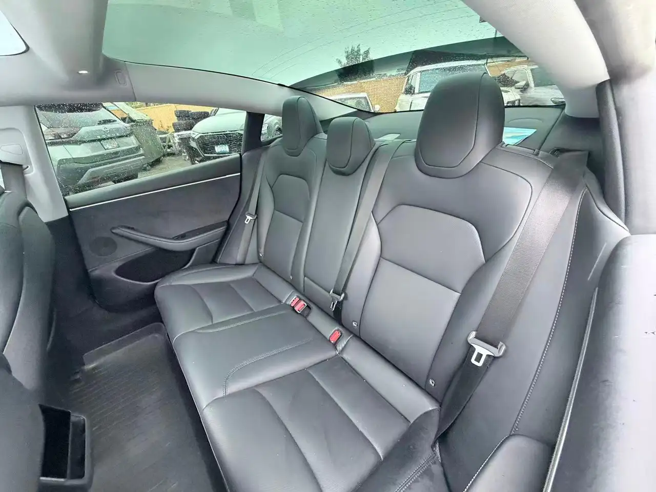 Tesla Model 3 photo Tesla Model 3