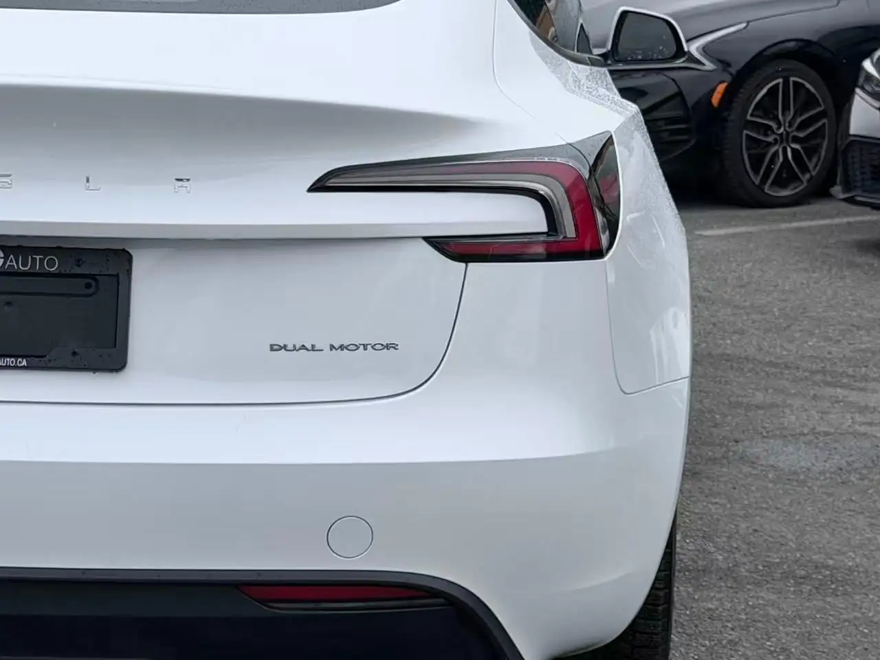 Tesla Model 3 photo Tesla Model 3
