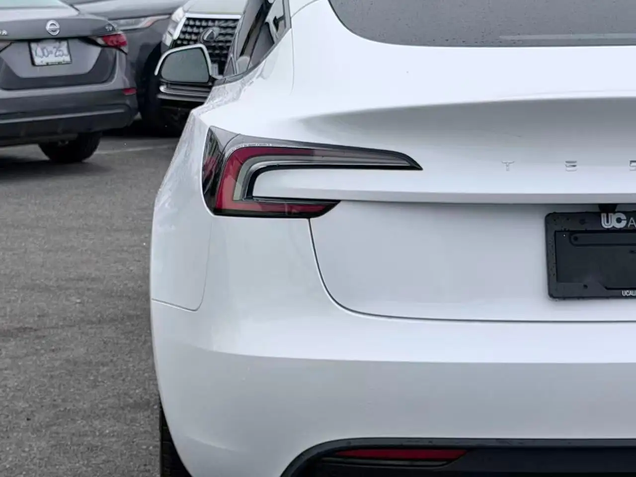 Tesla Model 3 photo Tesla Model 3