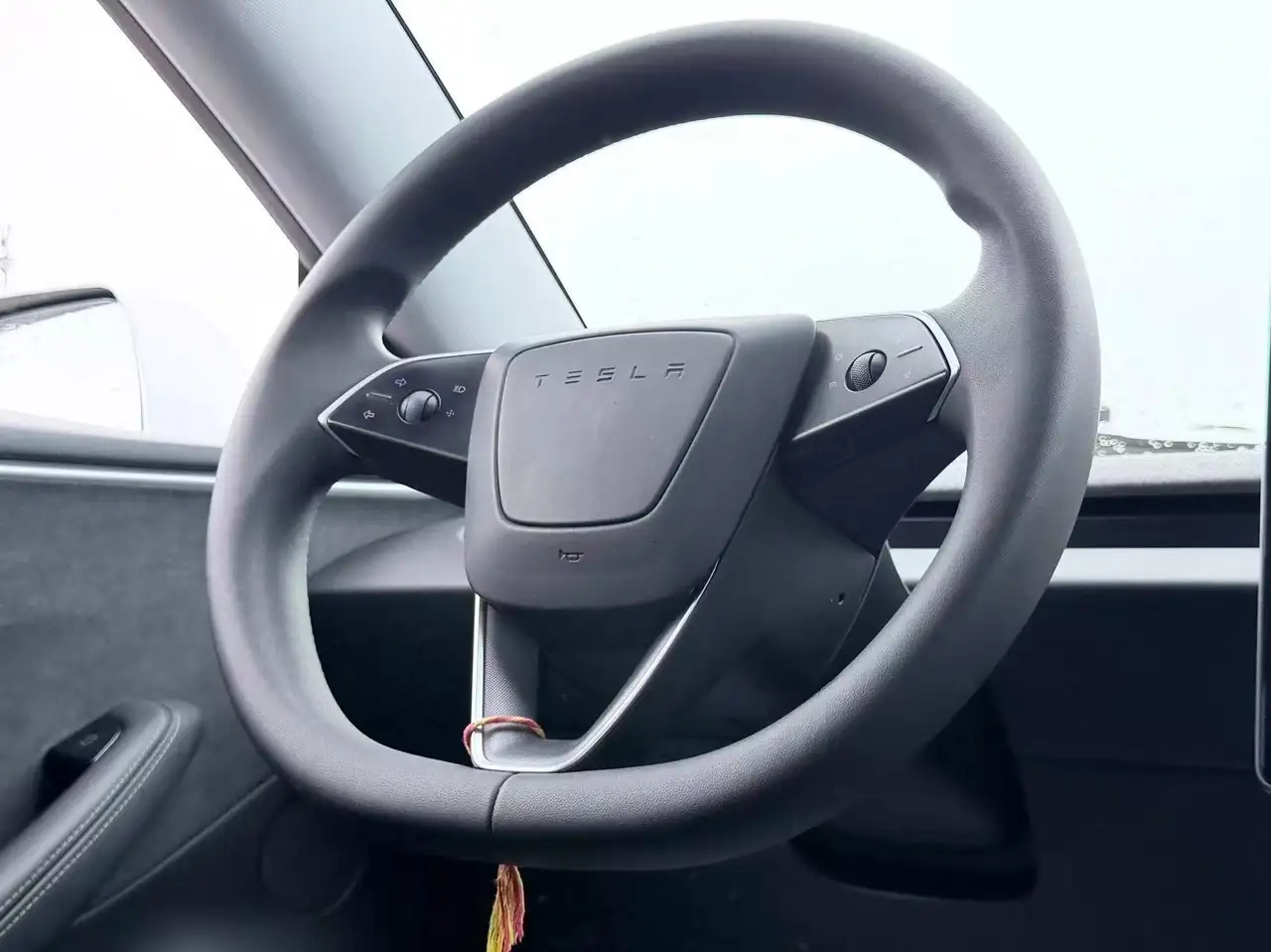 Tesla Model 3 photo Tesla Model 3