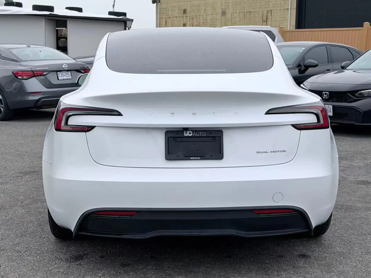 Tesla Model 3 photo Tesla Model 3