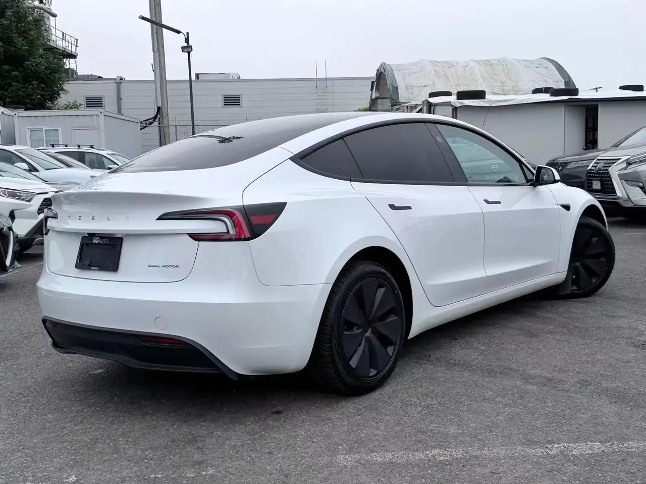 Tesla Model 3 photo Tesla Model 3