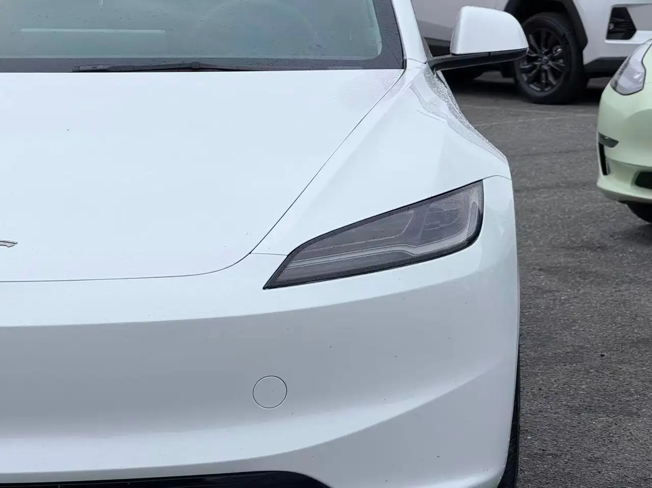 Tesla Model 3 photo Tesla Model 3