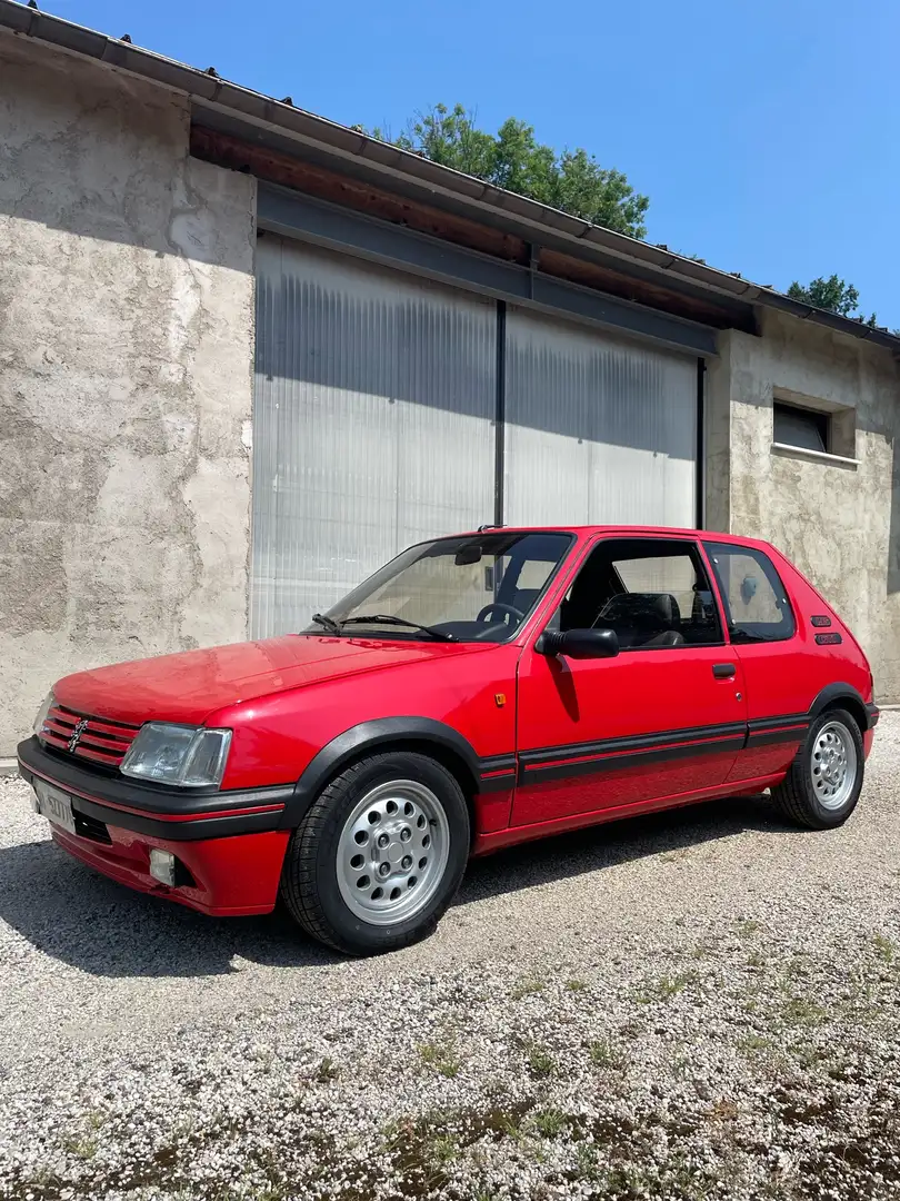Peugeot 205 1.6 gti - 1
