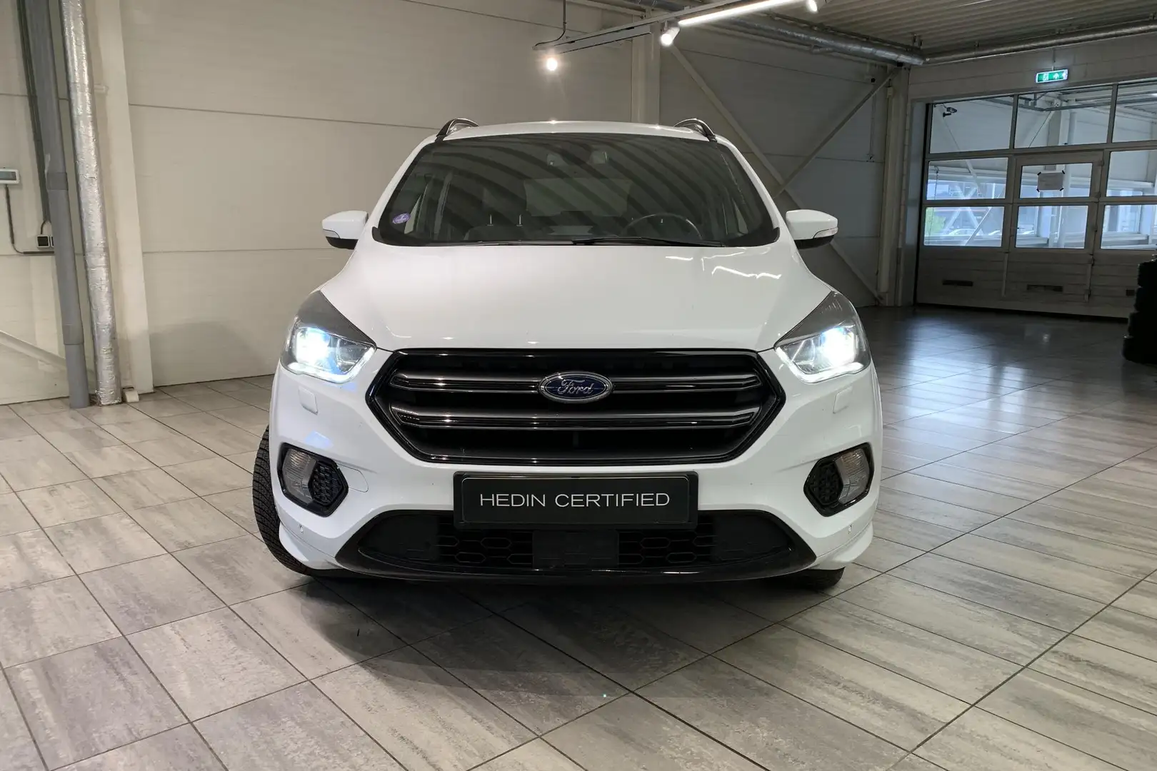 Ford Kuga 1.5 EcoBoost 150pk ST Line | Winterpack | X-Pack | Blanco - 2