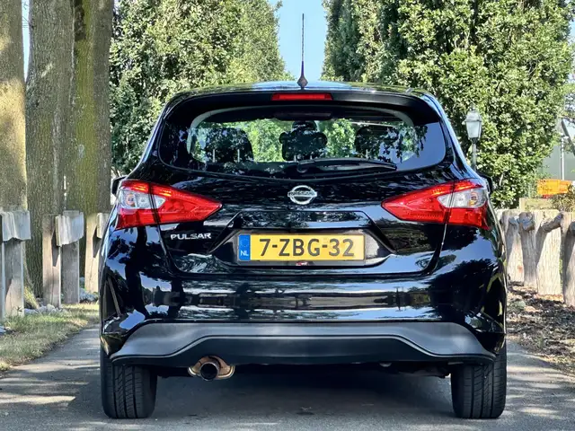 Nissan Pulsar view 10