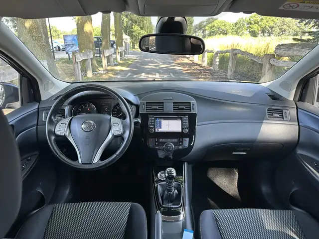 Nissan Pulsar view 19