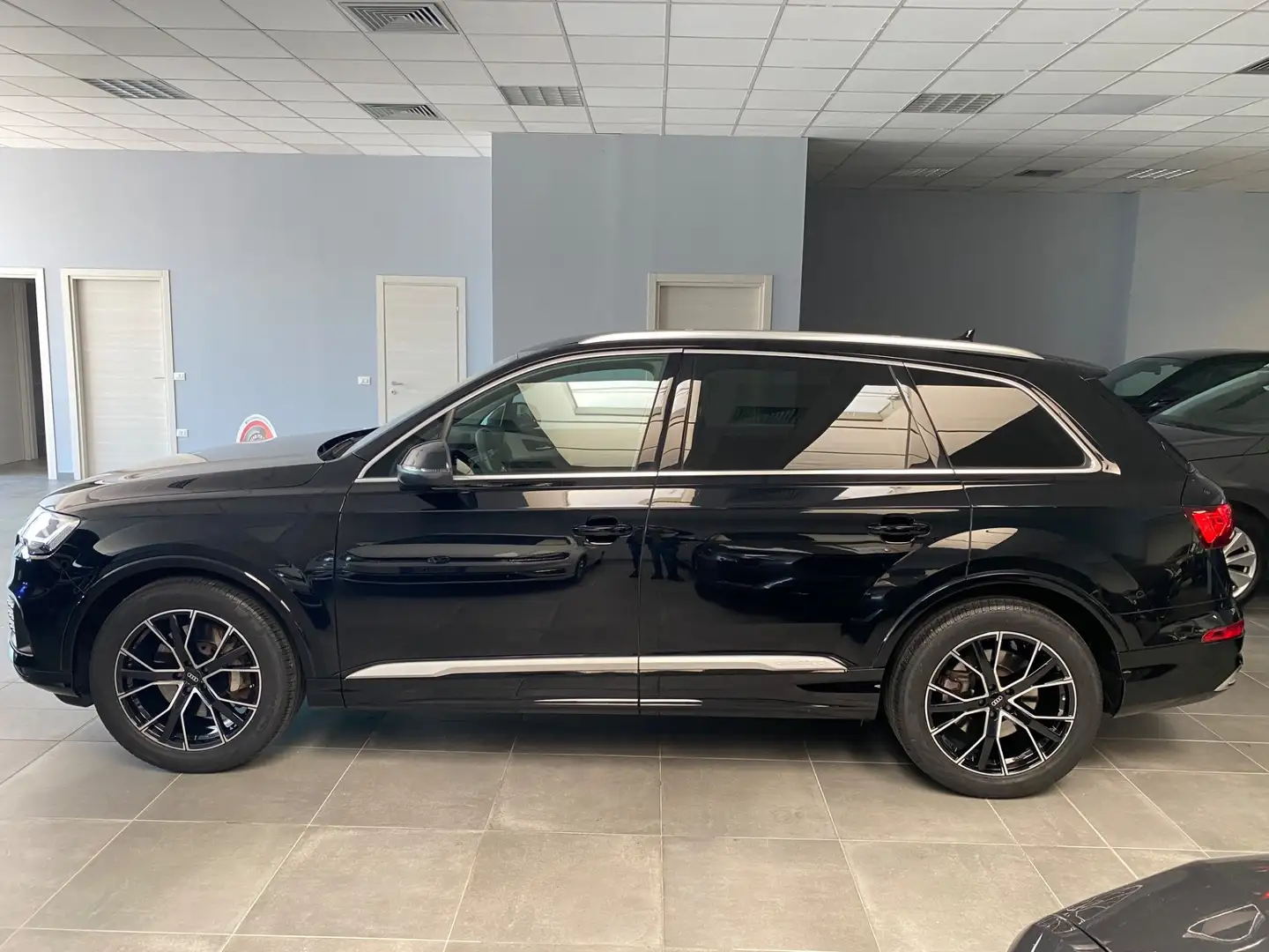 Audi Q7 45 TDI quattro tiptronic Sport Plus Nero - 2