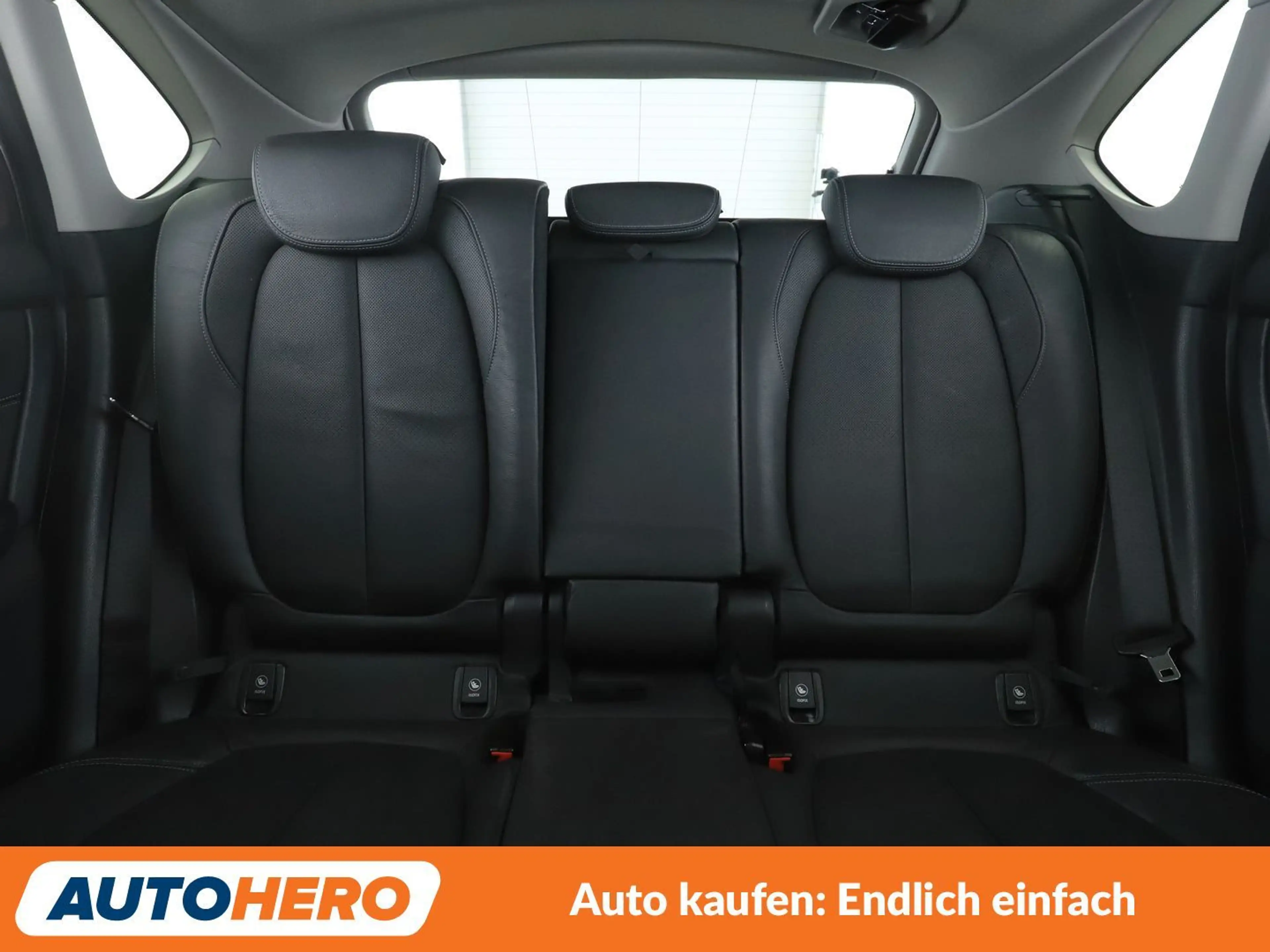 BMW 218 218d Active Tourer Sport Line Aut.*NAVI*LED*TEMPO* — photo 15