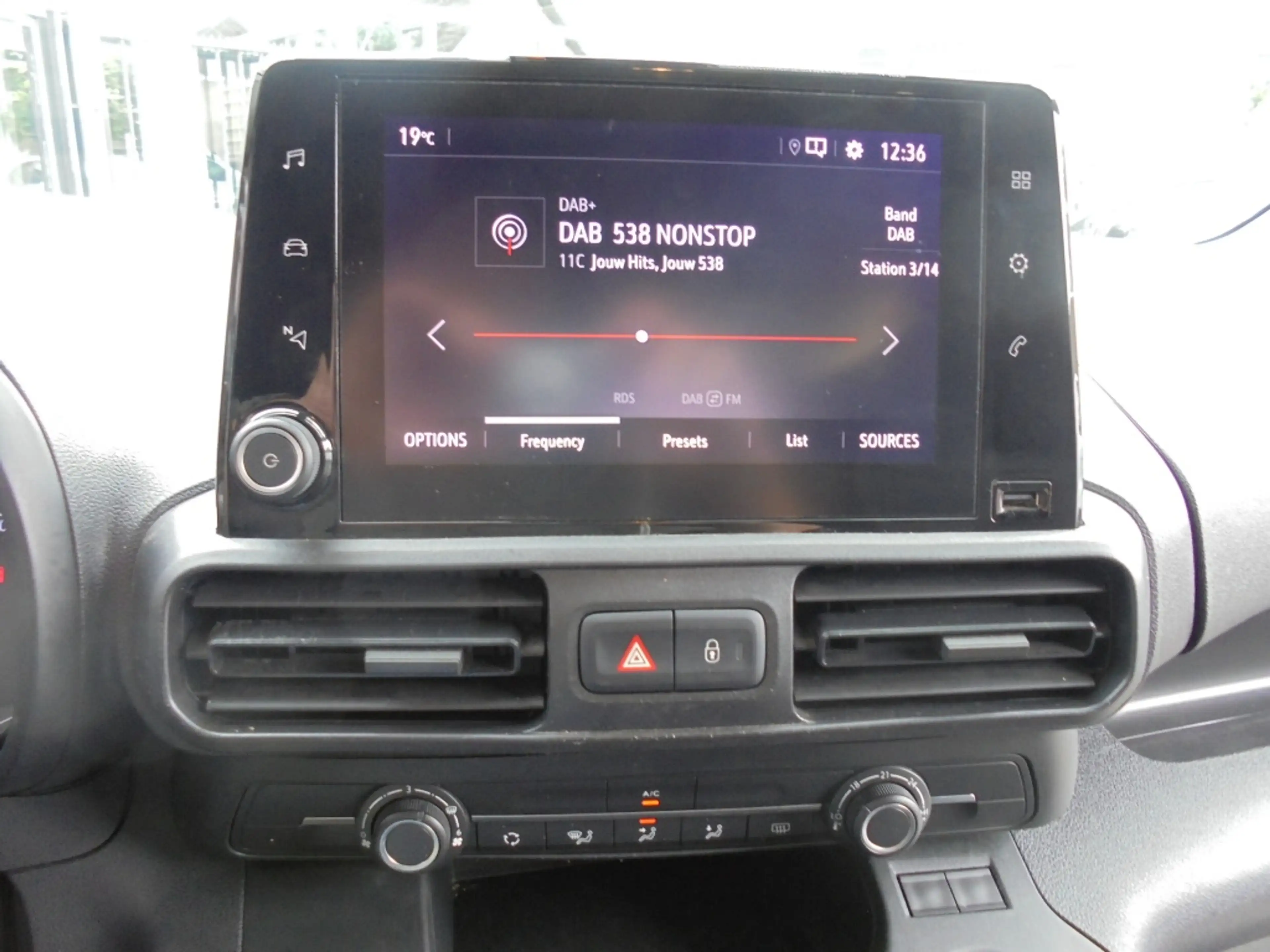 Opel Combo 1.5D L1H1 Edition||PDC||Airco||Navi||Carplay||2 Sc — photo 22