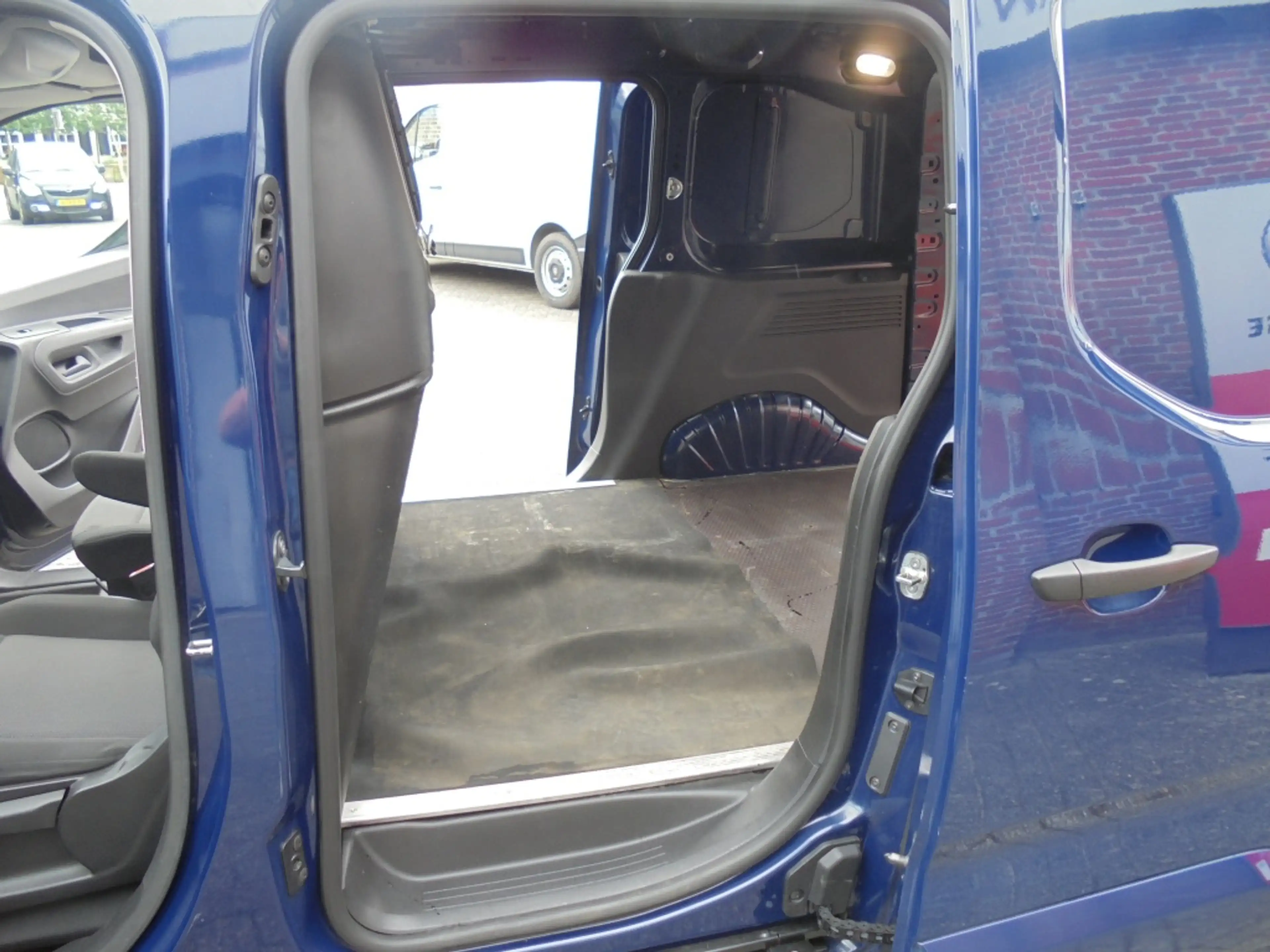 Opel Combo 1.5D L1H1 Edition||PDC||Airco||Navi||Carplay||2 Sc — photo 15