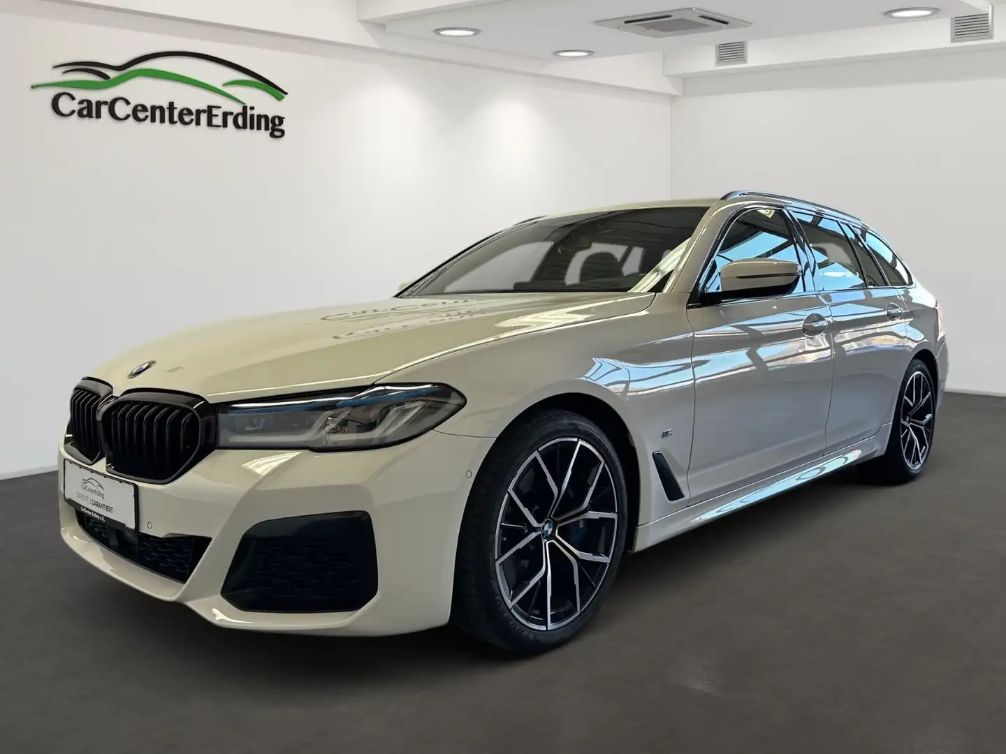 BMW 530 dT xDrive*M Sport*Laser*ACC*Kamera*Pano*AHK* Bianco - 1