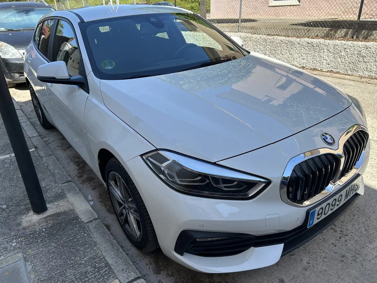 BMW 116 116dA M Sport - 1