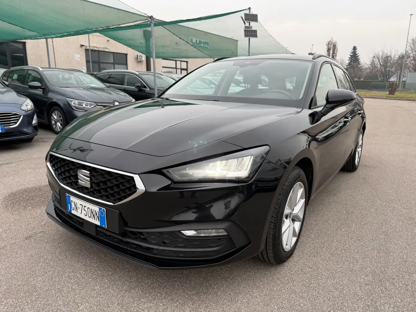 SEAT Leon Leon Sportstourer 2.0 TDI Style Nero - 1