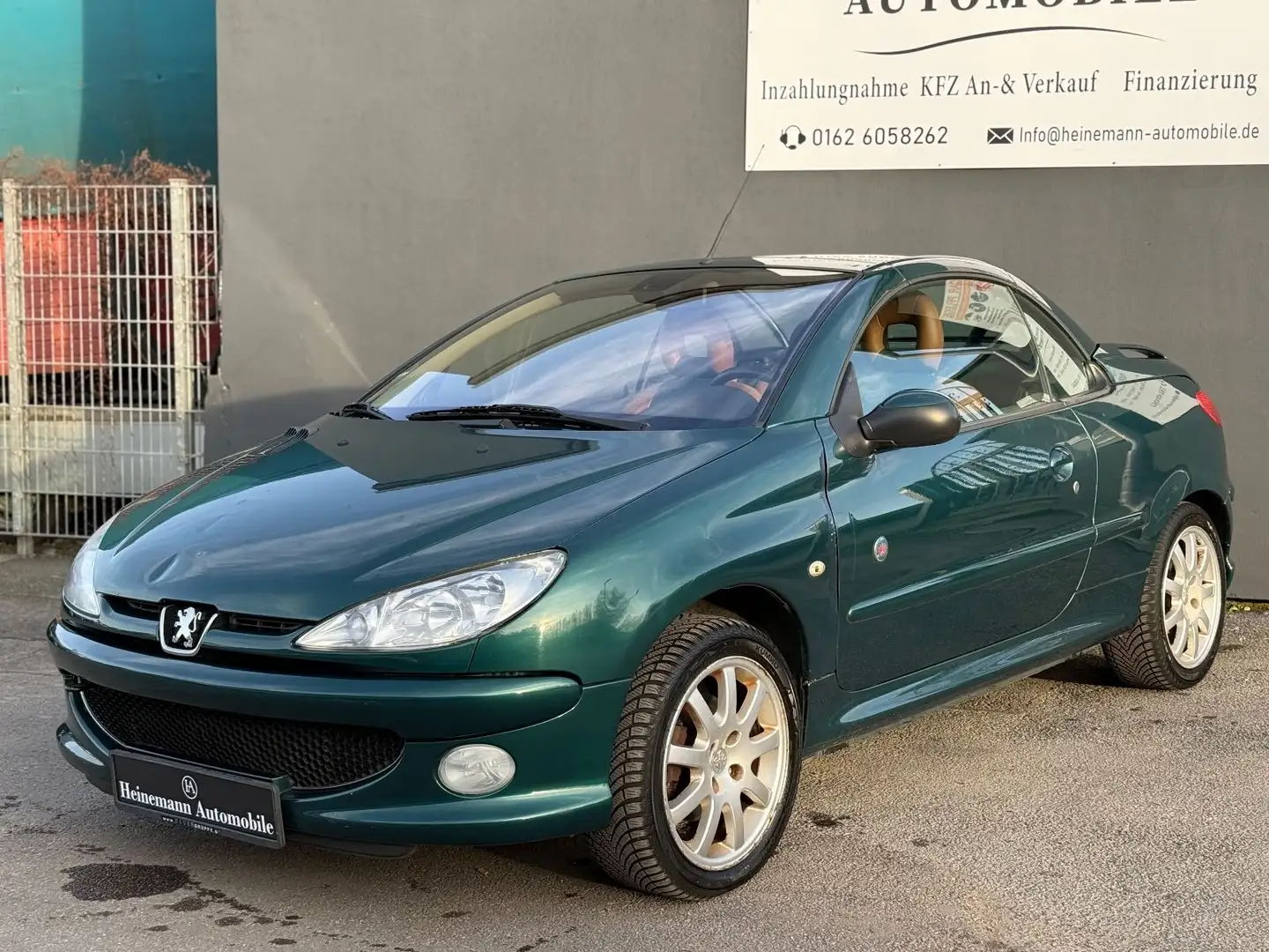 Peugeot 206 Cabriolet CC Roland Garros * NUR 39 TKM * Grün - 1