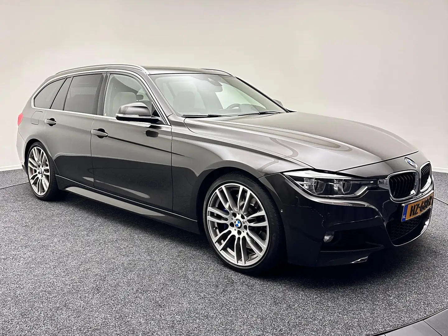 BMW 340 340i xDrive M-Sport Individual - 2