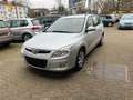 Hyundai i30 cw 1.6 Comfort Climatronic-E Fenster-1.Hand Silber - thumbnail 3