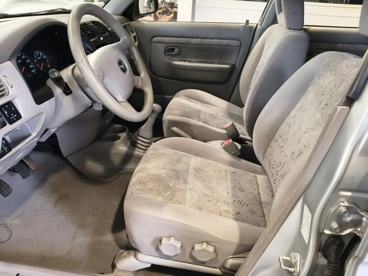Mazda Demio 1.5 SI, foto 8