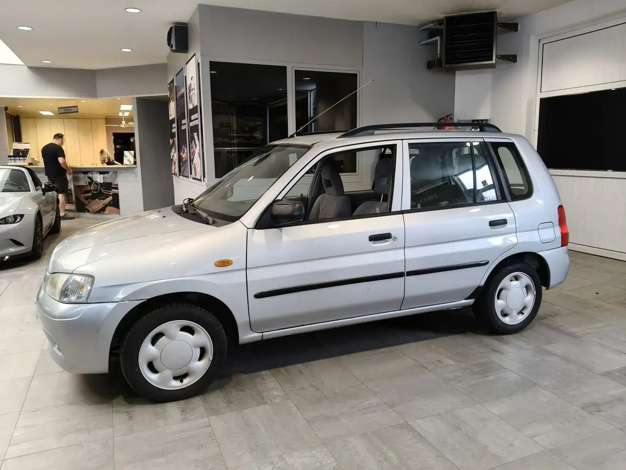 Mazda Demio 1.5 SI, foto 2