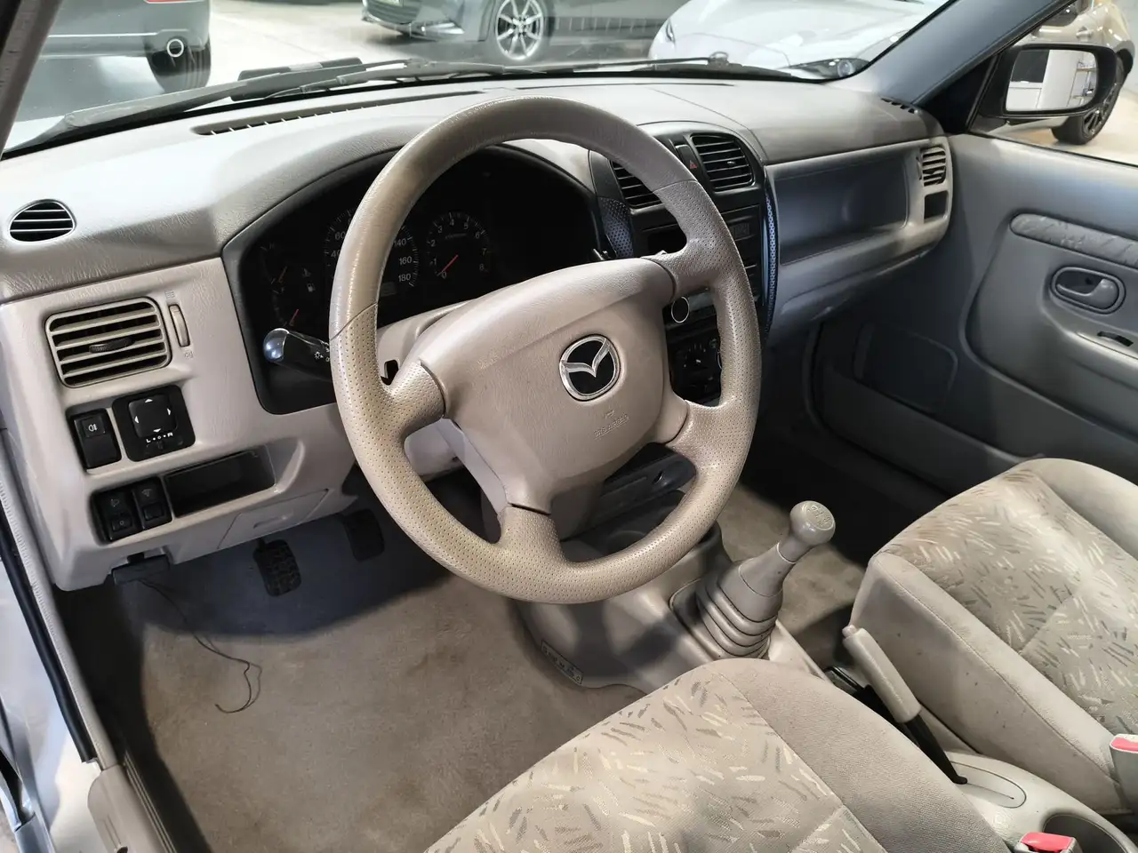 Mazda Demio 1.5 SI, foto 7