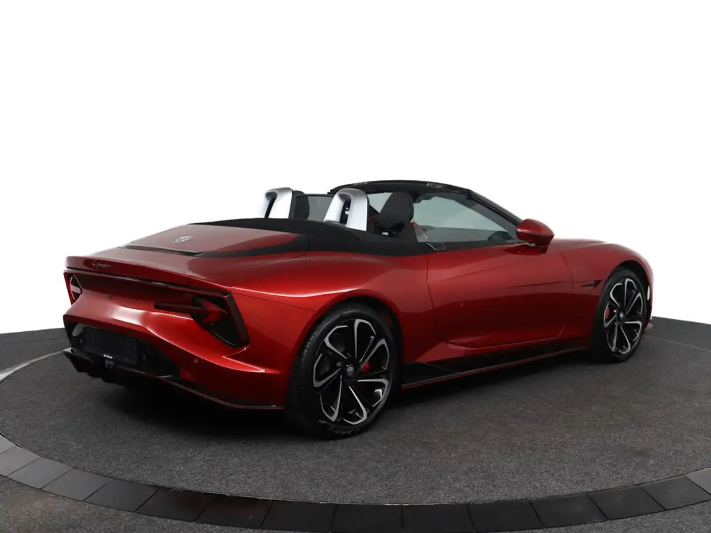 MG Cyberster MG GT 77kWh UIT VOORRAAD LEVERBAAR | DIRECT RIJDEN Rood - 2