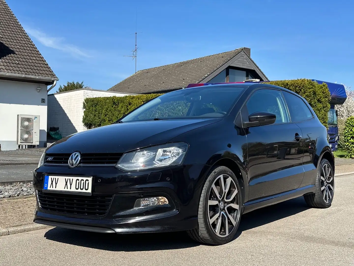 Volkswagen Polo V 1.2 TSi R Line, Top, 173tkm, neu TÜV Schwarz - 1