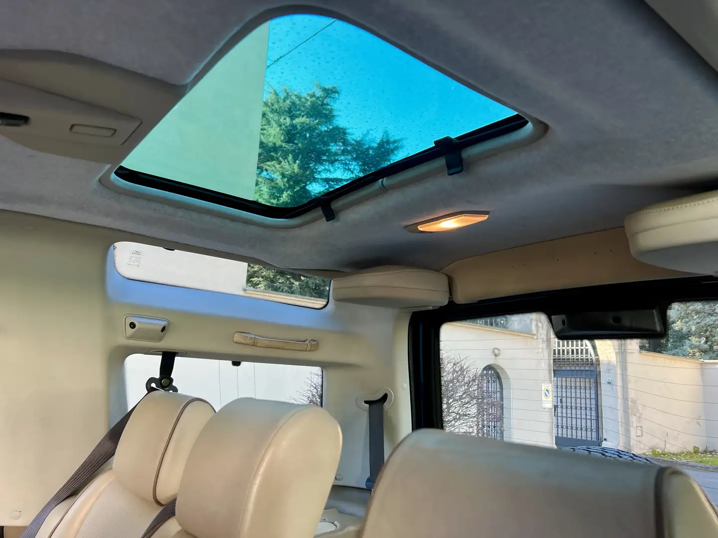 Land Rover Discovery V8i ES - 2