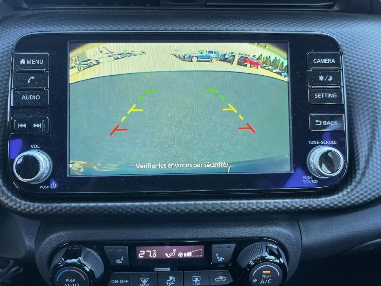 Nissan Kicks снимка Nissan Kicks